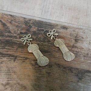 Yarn earrings